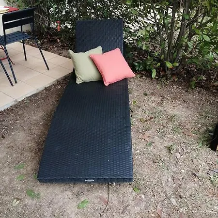 Le Soleil D Eugenie Dans Avec Piscine Commune Pres De Carcassonne Apartment *