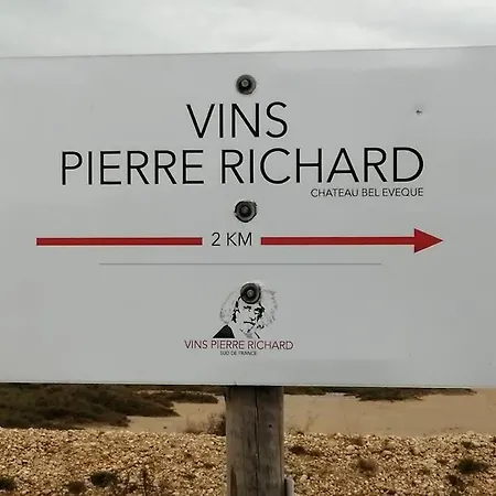 Le Soleil D Eugenie Dans Avec Piscine Commune Pres De Carcassonne