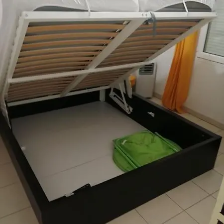 Le Soleil D Eugenie Dans Avec Piscine Commune Pres De Carcassonne Apartment *