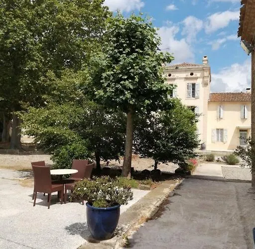 شقة Le Soleil D Eugenie Dans Avec Piscine Commune Pres De Carcassonne *